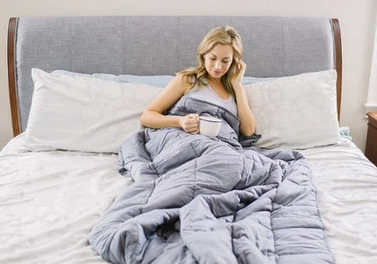 5 Therapeutic Weighted Blankets That You Can Buy Right Now