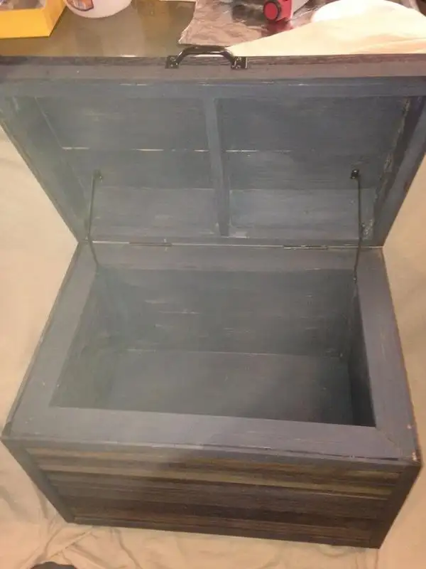 wooden pallet kids toy box