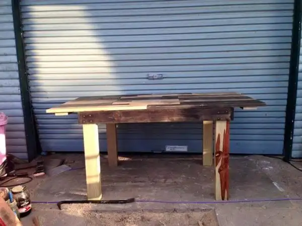 pallet dining table