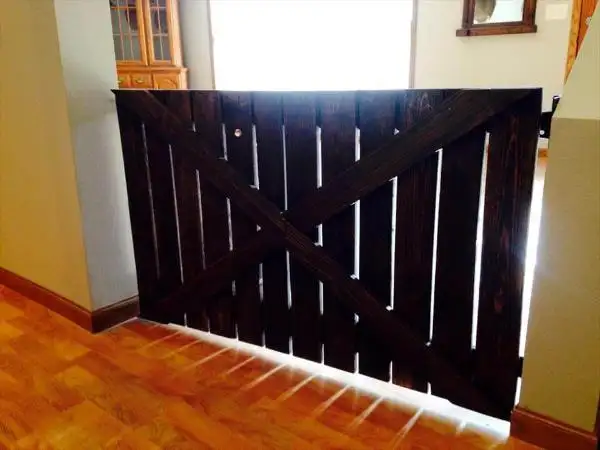 diy pallet gate