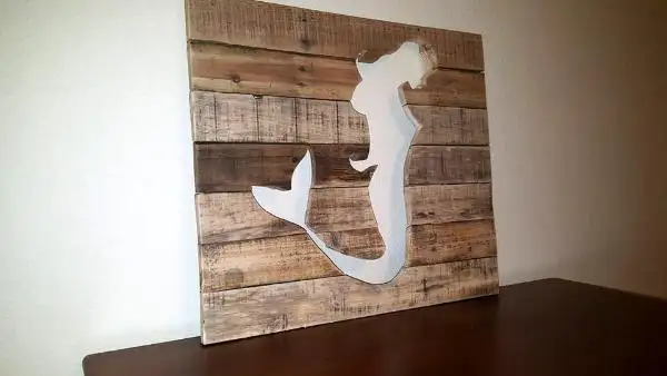 reclaimed pallet mermaid wall art